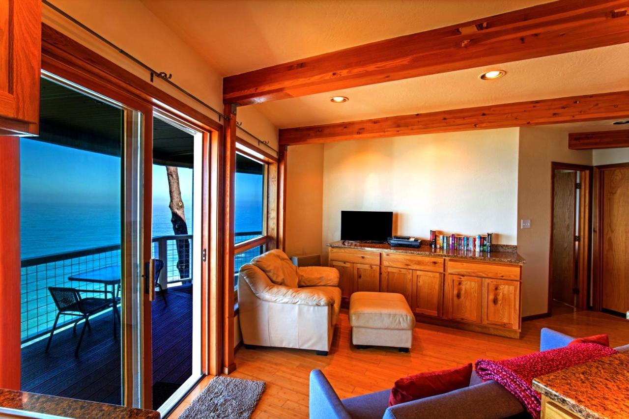 Amazing Oceanview 2 Bedroom Oceanfront! By Oceanviewhottubs Shelter Cove, Ca Tesla Ev Station Eksteriør billede